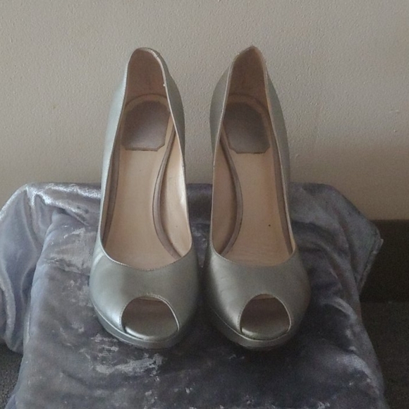 Christian Dior opentoe silver metallic stilettos - Picture 2 of 9
